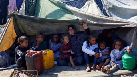 Dire Crisis across the Gaza Strip while Israeli Forces Continue Operations