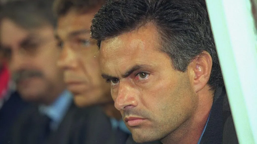 Jose Mourinho Makes a Comeback at Sport Lisboa e Benfica Following 25 Years: Revered Yet Risky?